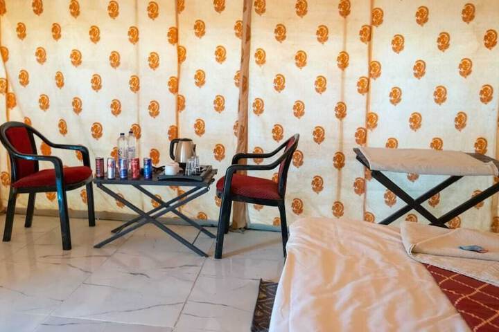 Room 12 of 22
