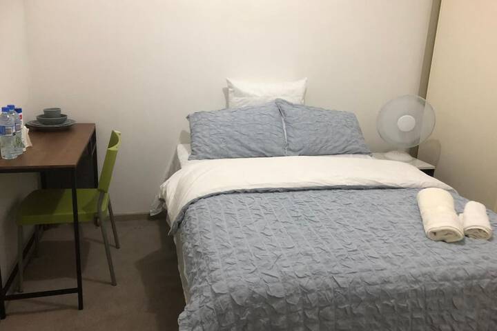 Room 26 of 49