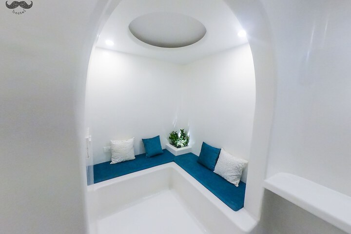 Room 14 of 75