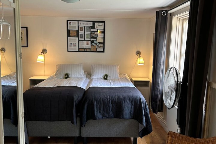 Room 20 of 65