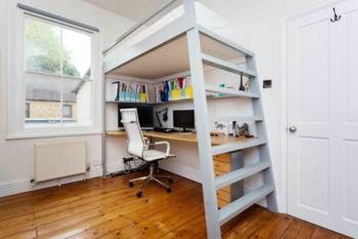 Room 15 of 23