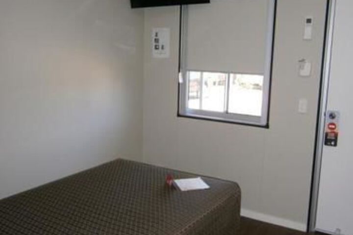 Room 14 of 47