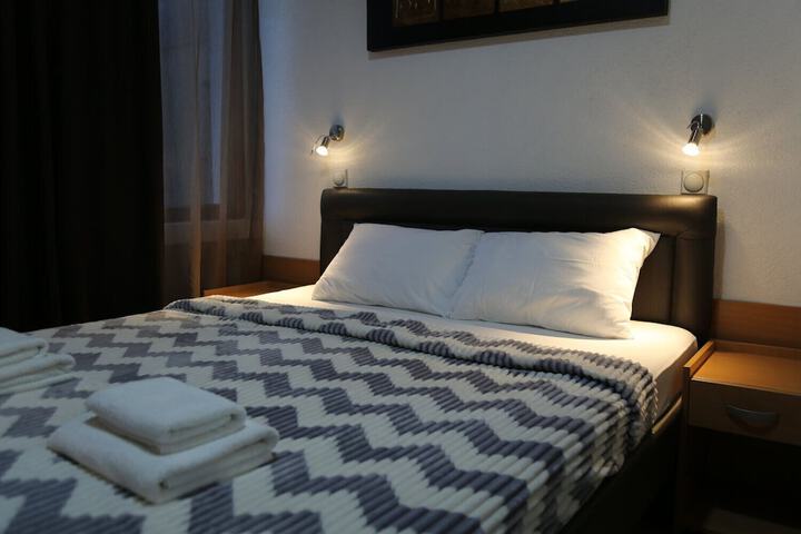 Room 49 of 96