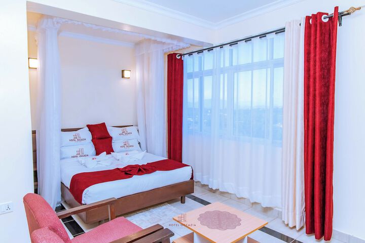 Room 12 of 38