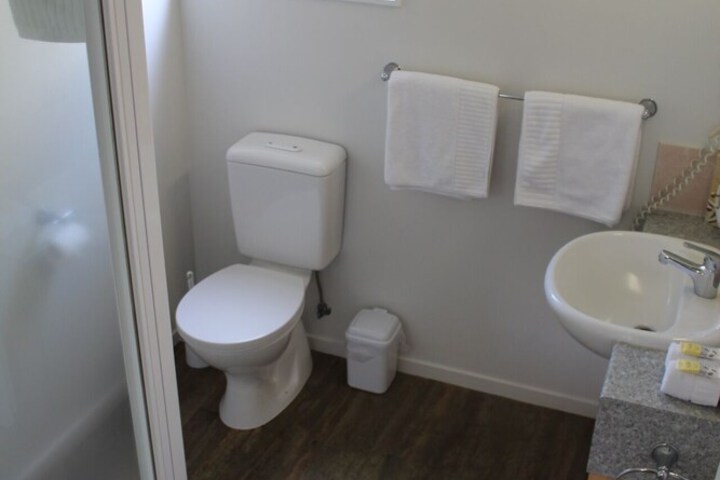 Clean Restrooms