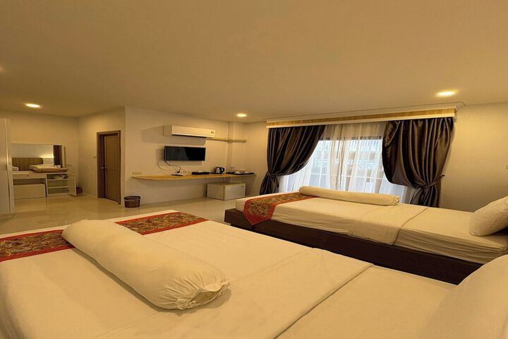Room 40 of 81