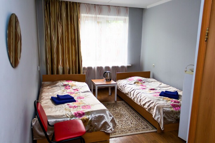 Room 37 of 48