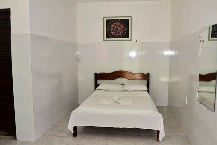 Room 11 of 42