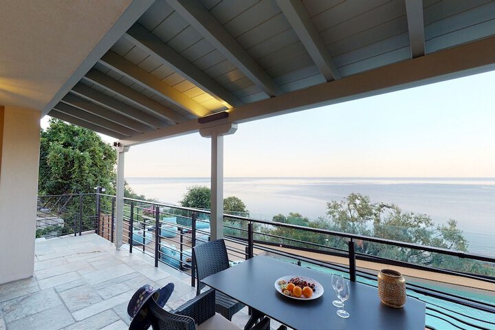 Terrace/Patio 95 of 99