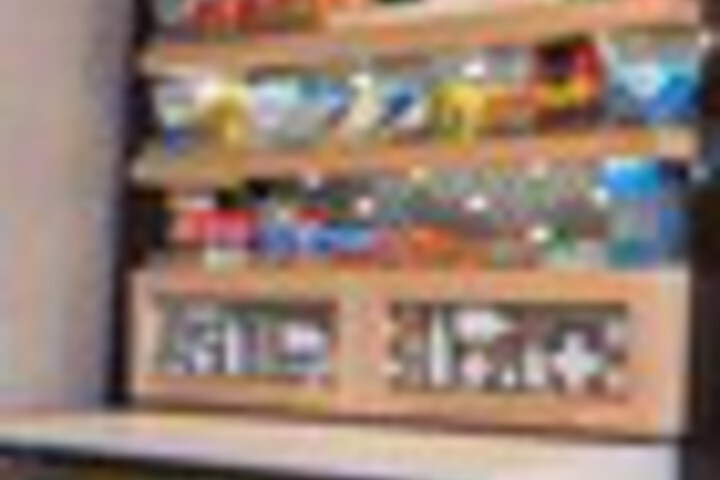 Snack bar