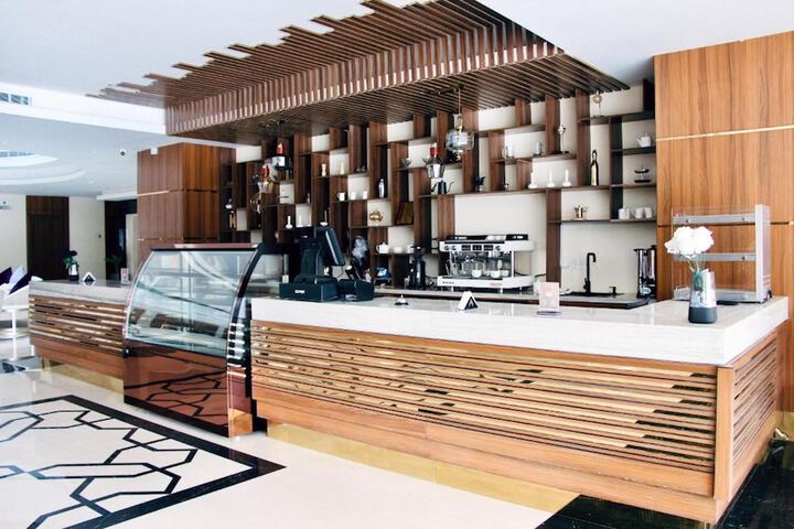 Breakfast/Coffee Service 35 of 44