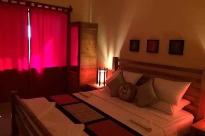 Room 20 of 38