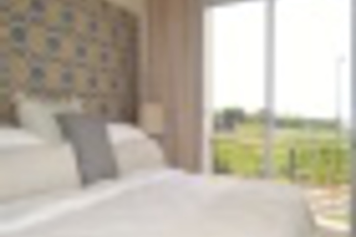 Room 75 of 192