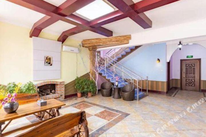 Haiyue Holiday Hotel
