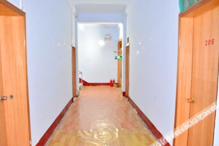 Hotel Interior 6 of 15