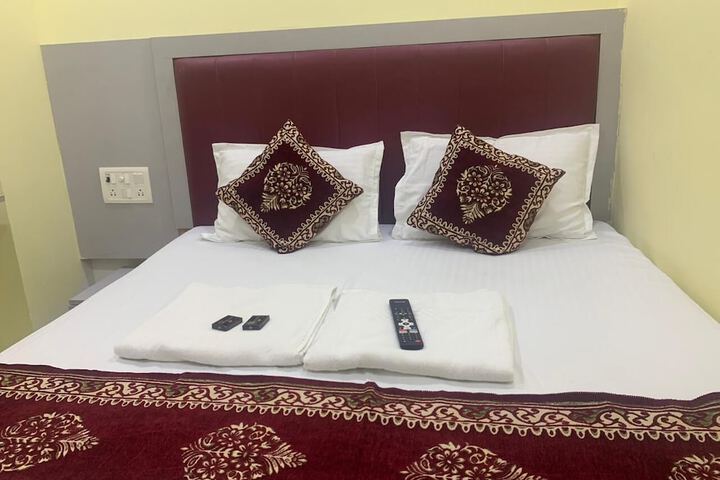Room 18 of 21