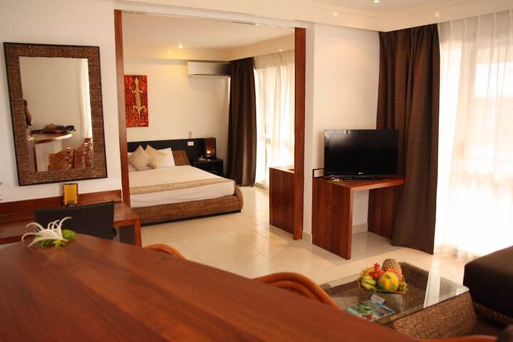 Room 30 of 110