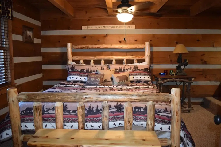 Room 5 of 14