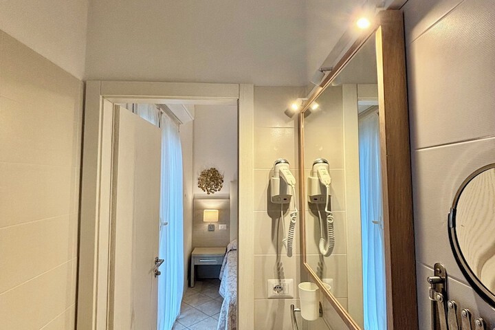 Room 40 of 58