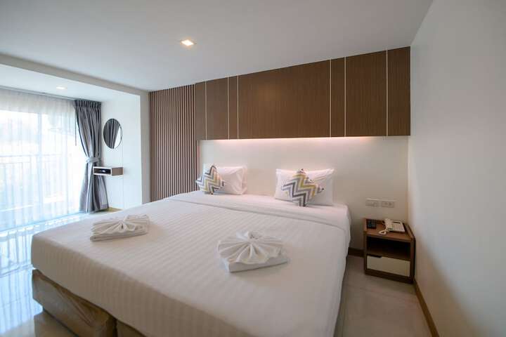 Room 12 of 56