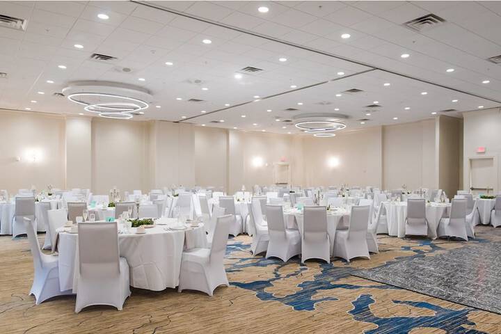 Indoor wedding