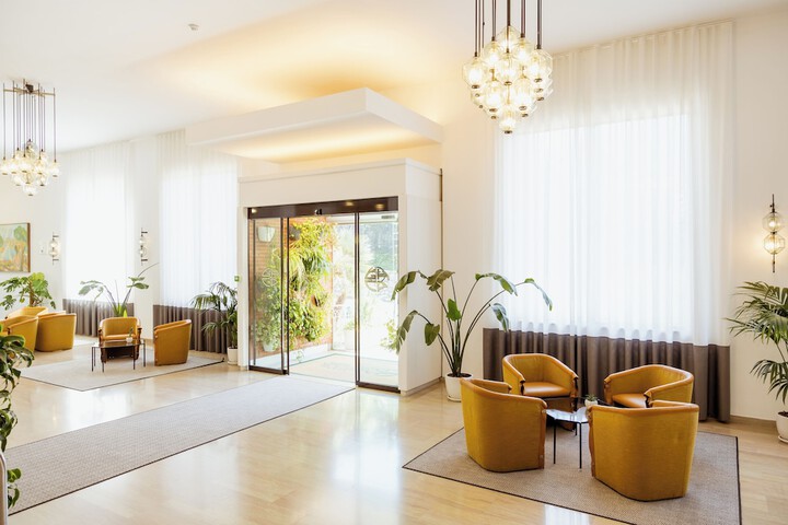 Lobby Photos