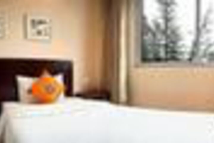 Room 25 of 50