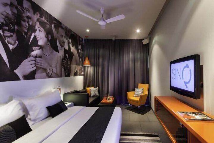 Room 8 of 46