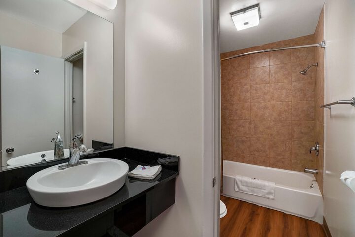 Room 20 of 25