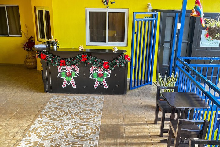 B. Apart Hotel