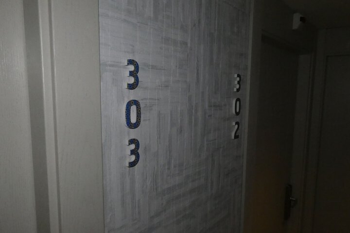 Ballroom/Hall 37 of 39