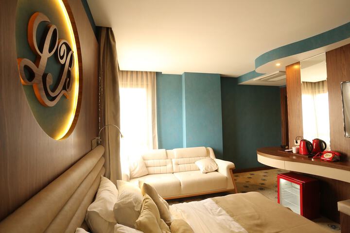 Room 6 of 46