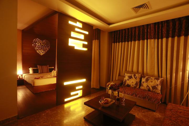 Room 12 of 62