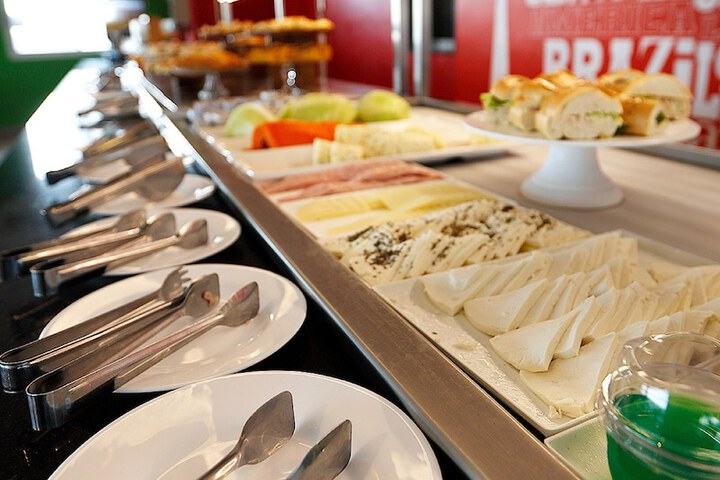 Dining 52 of 73