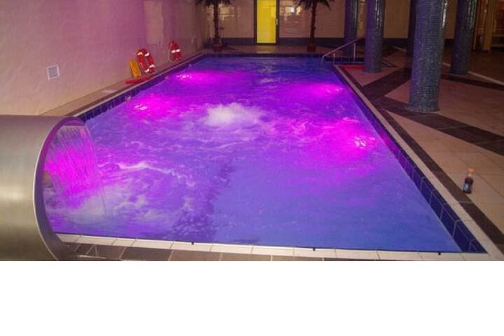 Pool 25 of 43