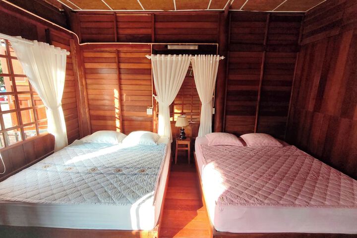 Room 20 of 98