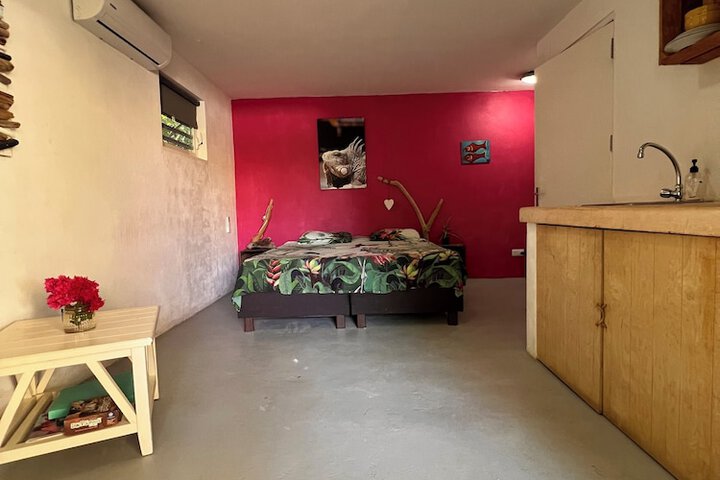 Room 8 of 44