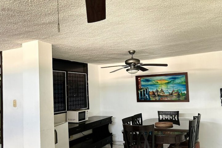 Room 22 of 28
