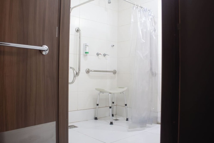 Clean Restrooms