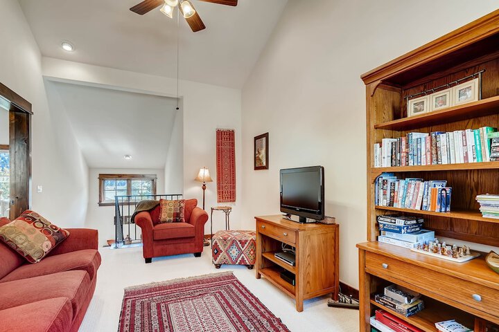 Room 15 of 28