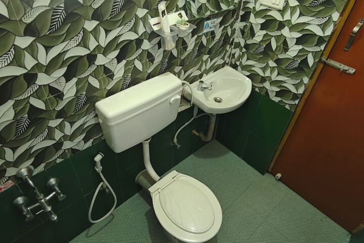 Room 46 of 68