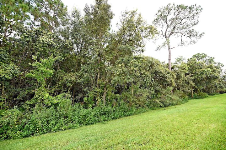 Property Grounds 19 of 20