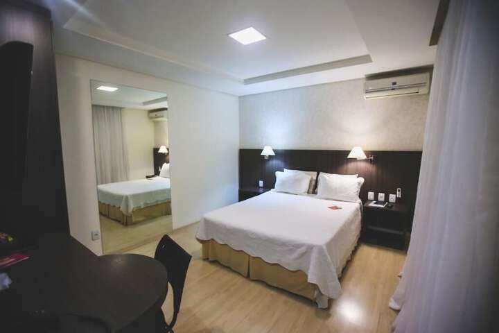 Room 4 of 87