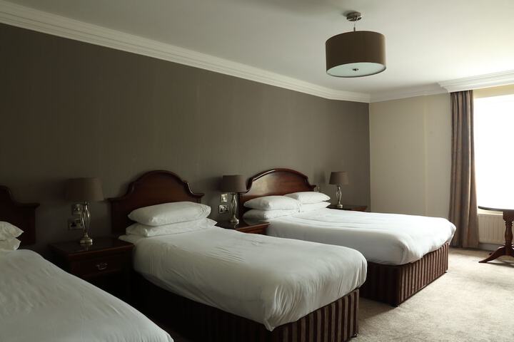 Room 7 of 47