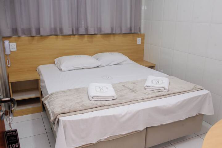 Room 30 of 65