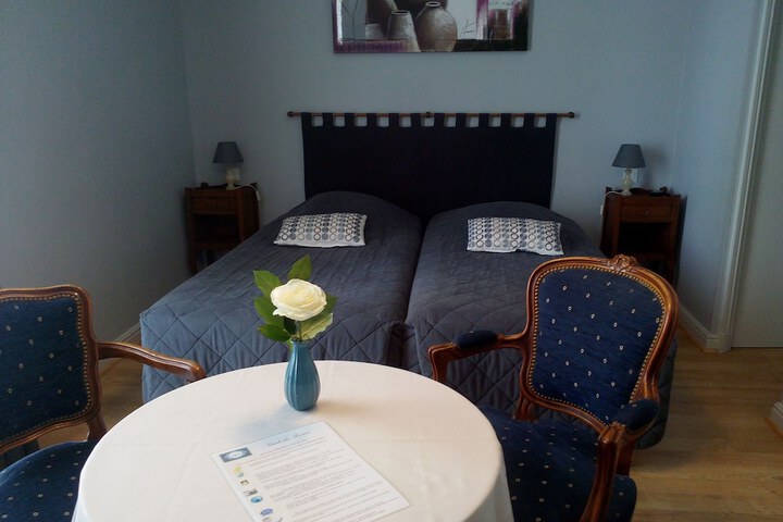 Room 8 of 60