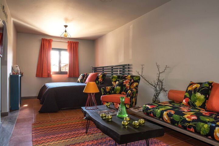 Room 10 of 49