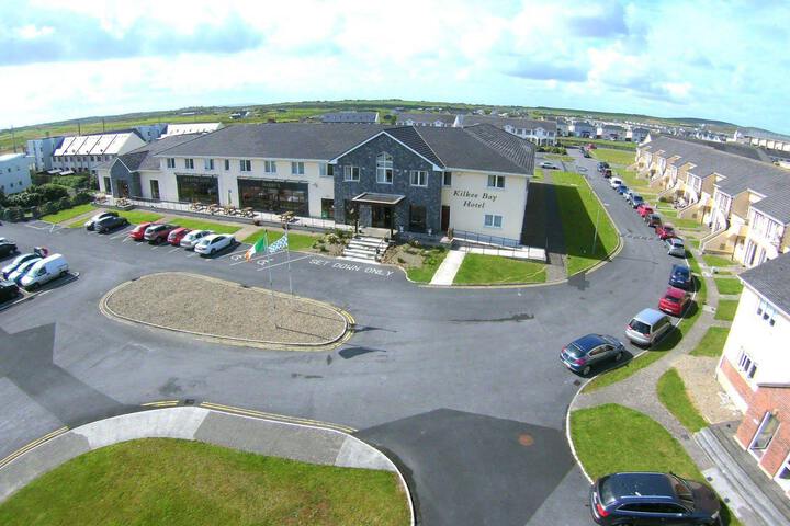 KILKEE BAY HOTEL