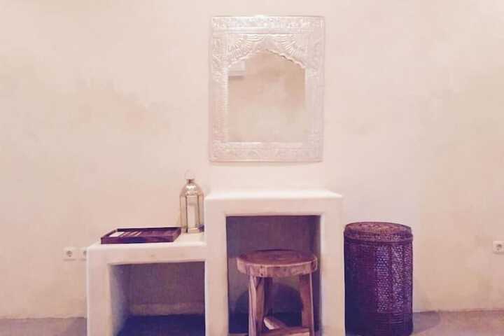 Room 5 of 59