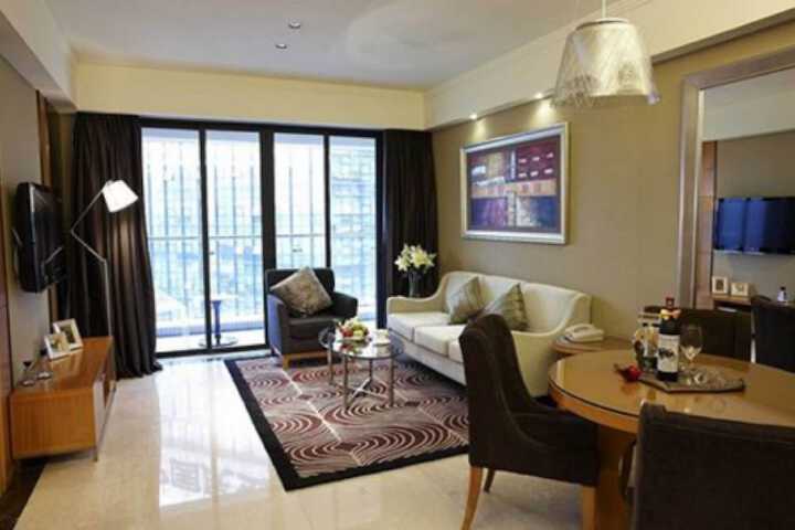 Room 28 of 51
